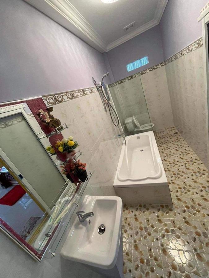 Mabuhay Guesthouse Kampot Eksteriør billede